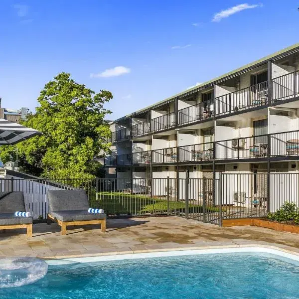 Kiama Shores to Sydney Airport (SYD) premium and luxurious chauffeur service