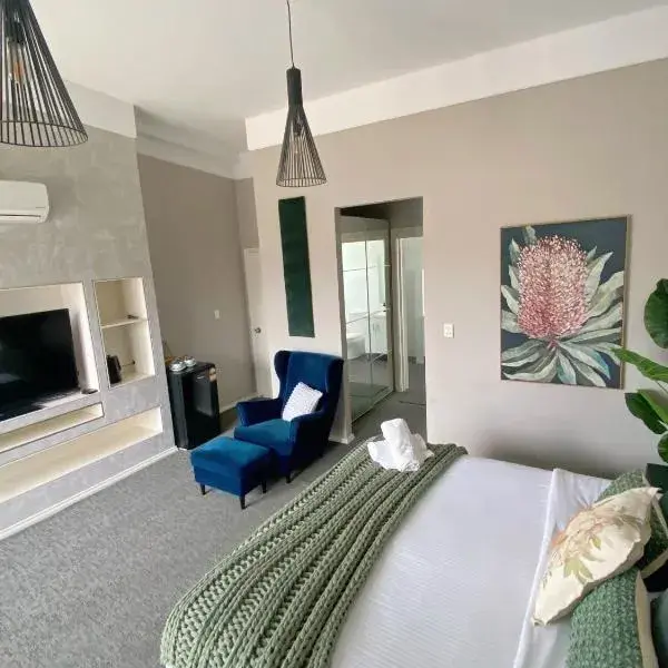 Fremantle Boutique Accommodation - Maand Up to Perth Airport (PER) premium and luxurious chauffeur service